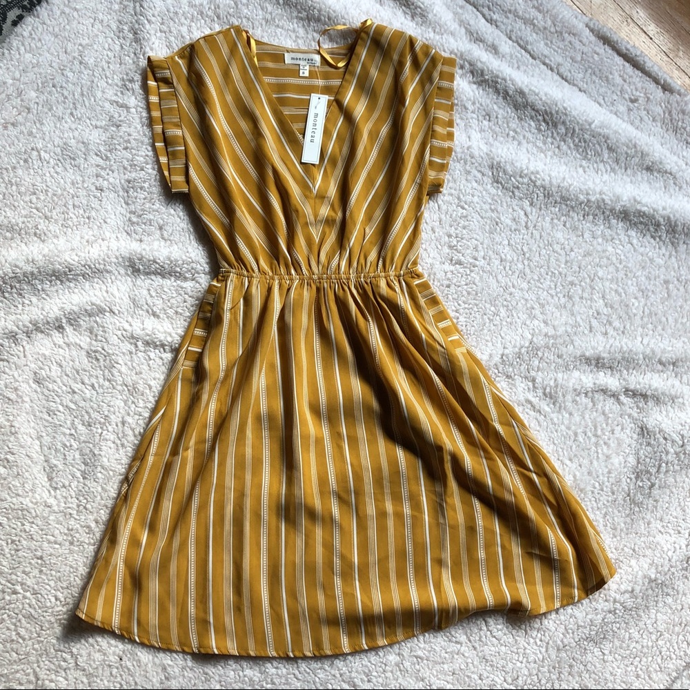 Adorable mustard dress!